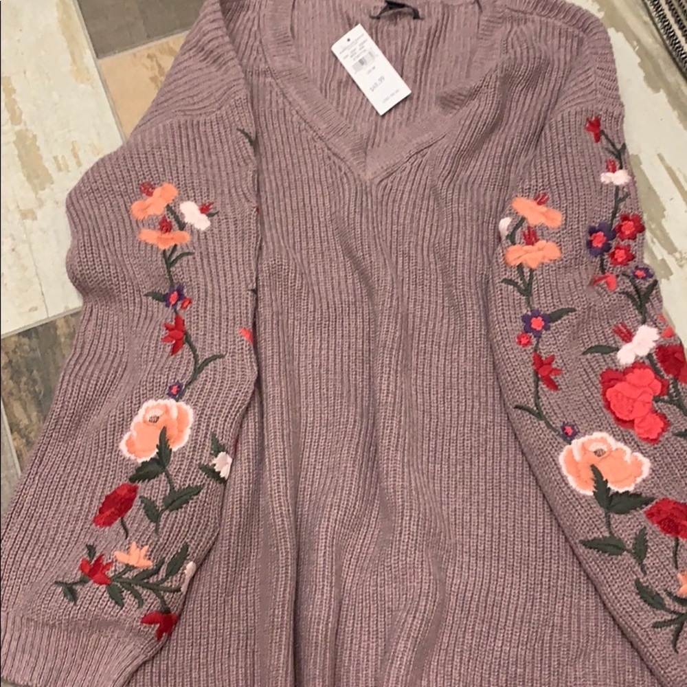 American eagle sweater NWT
